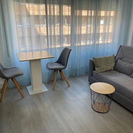 Oasis Plus Sevilla Dış mekan fotoğraf