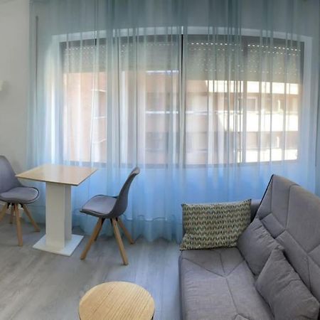 Oasis Plus Sevilla Dış mekan fotoğraf